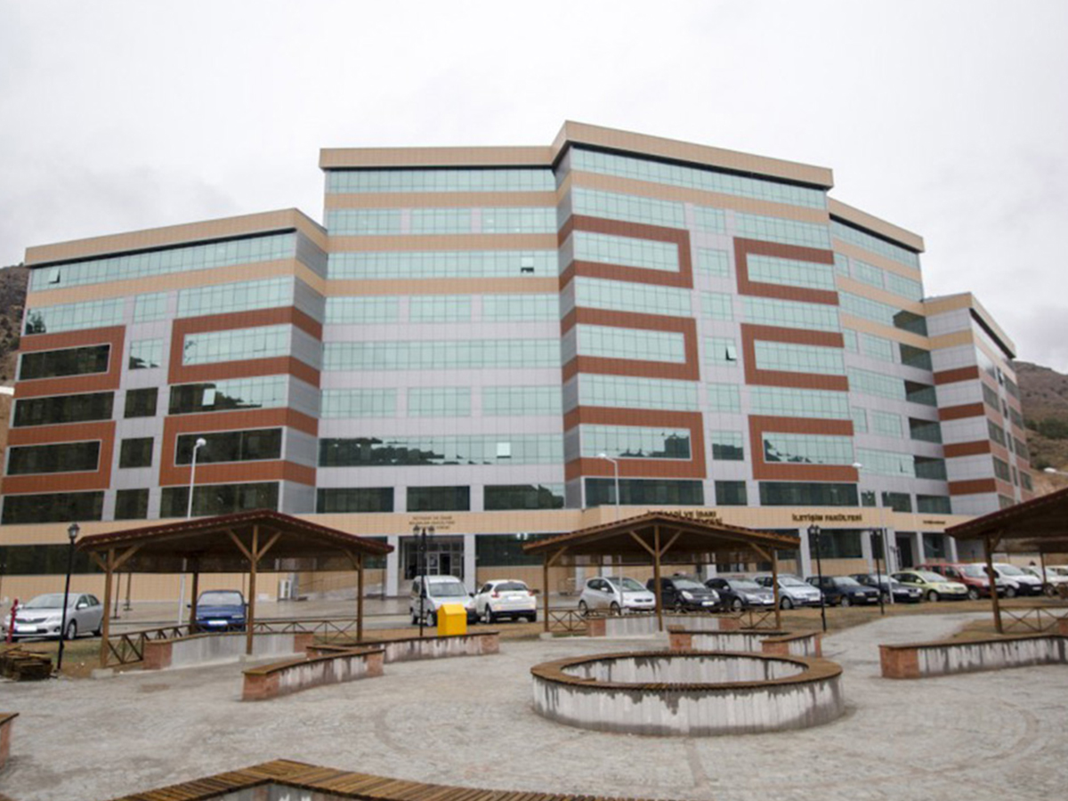 Gumushane-Belediyesi-Hizmet-Binasi